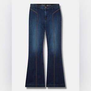 Torrid Axis W/ Metalic Embroidery Sky High Flare Super Soft Jean, Sz 12 Tall